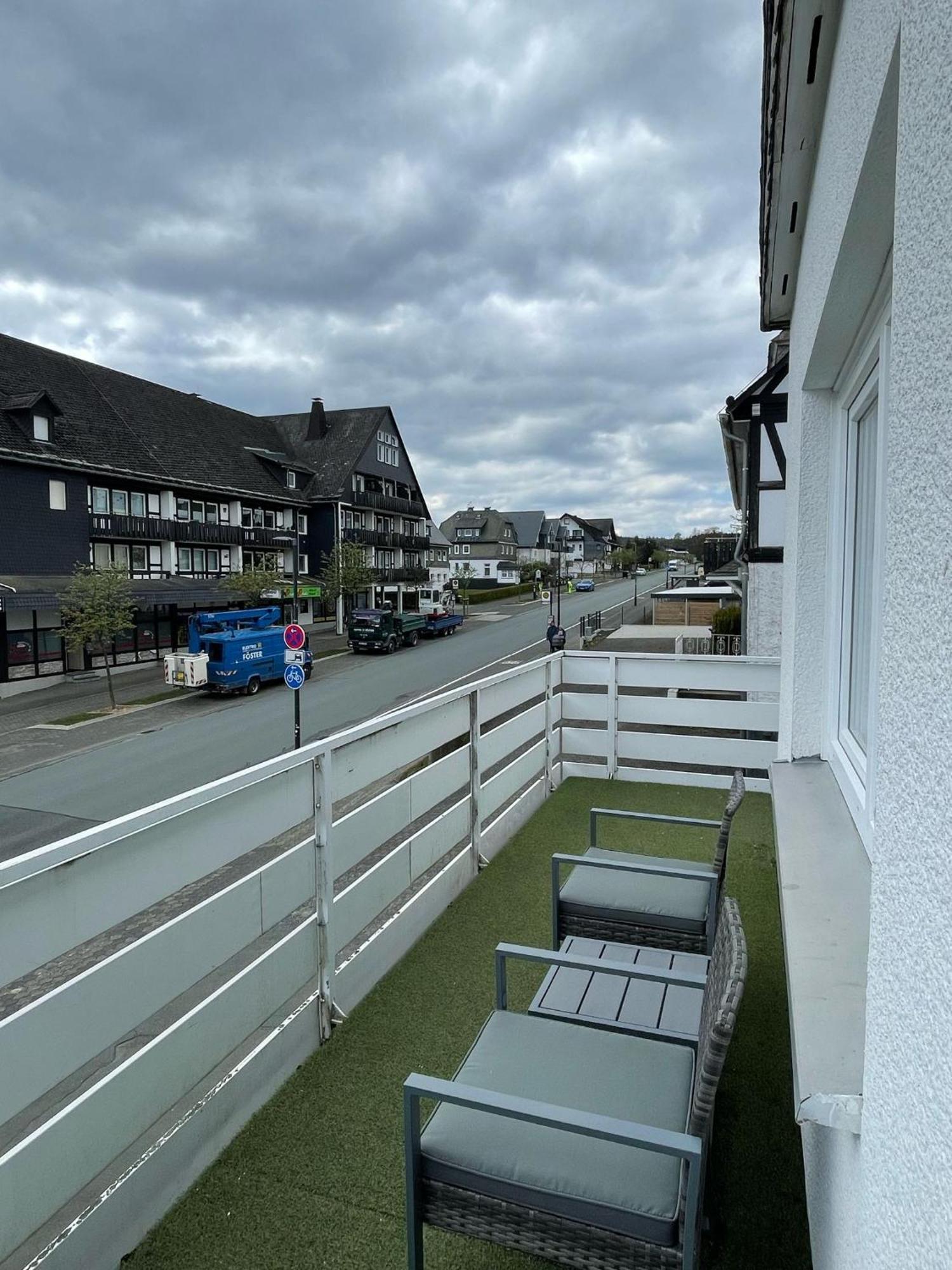 Die zwei Löwen Ferienwohnungen Winterberg Exterior foto