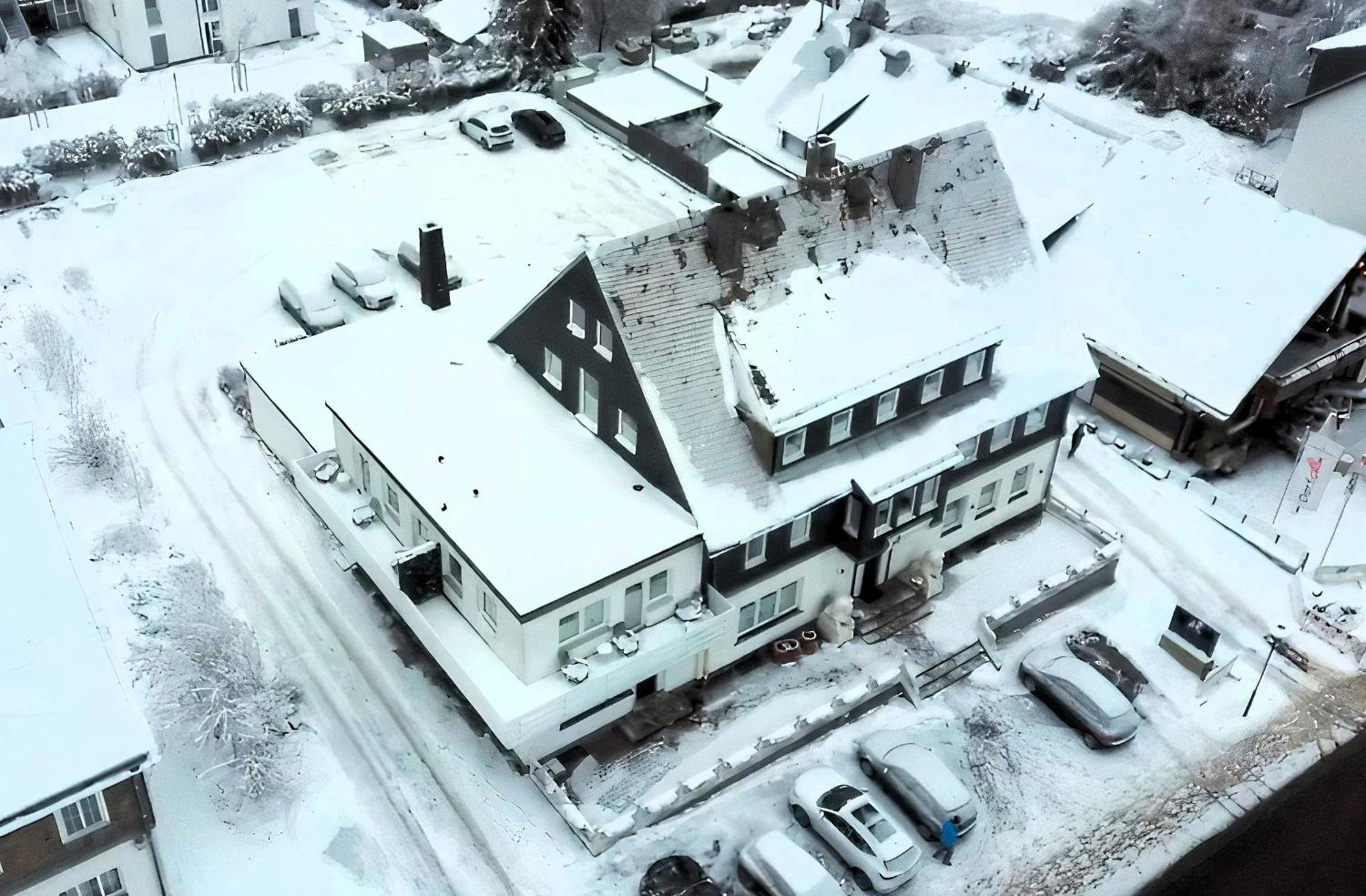 Die zwei Löwen Ferienwohnungen Winterberg Exterior foto